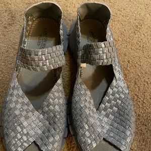 Canyon River shoes. Silver. Never worn